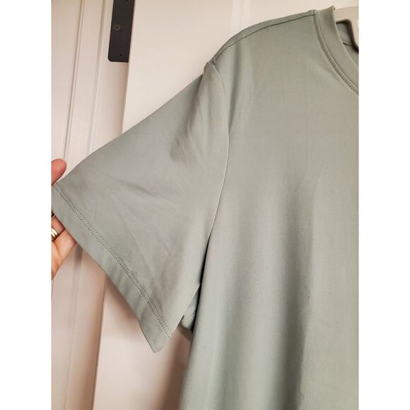 Women's Mondetta Performance + Luxury Teal SOFT Athletic Top | Size XL - Picture 4 of 8